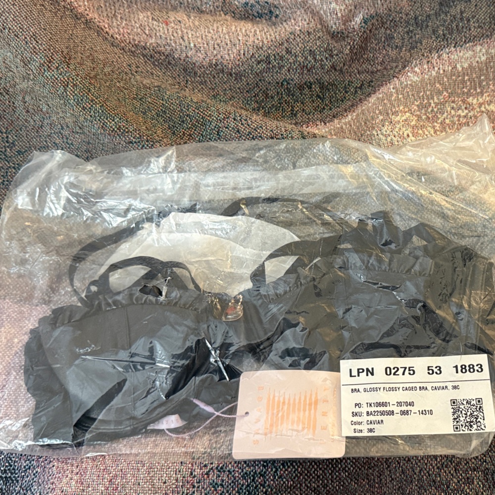 Savage Fenty glossy flossy caged bra 38c nwt Black Lace Lingerie in Black caviar